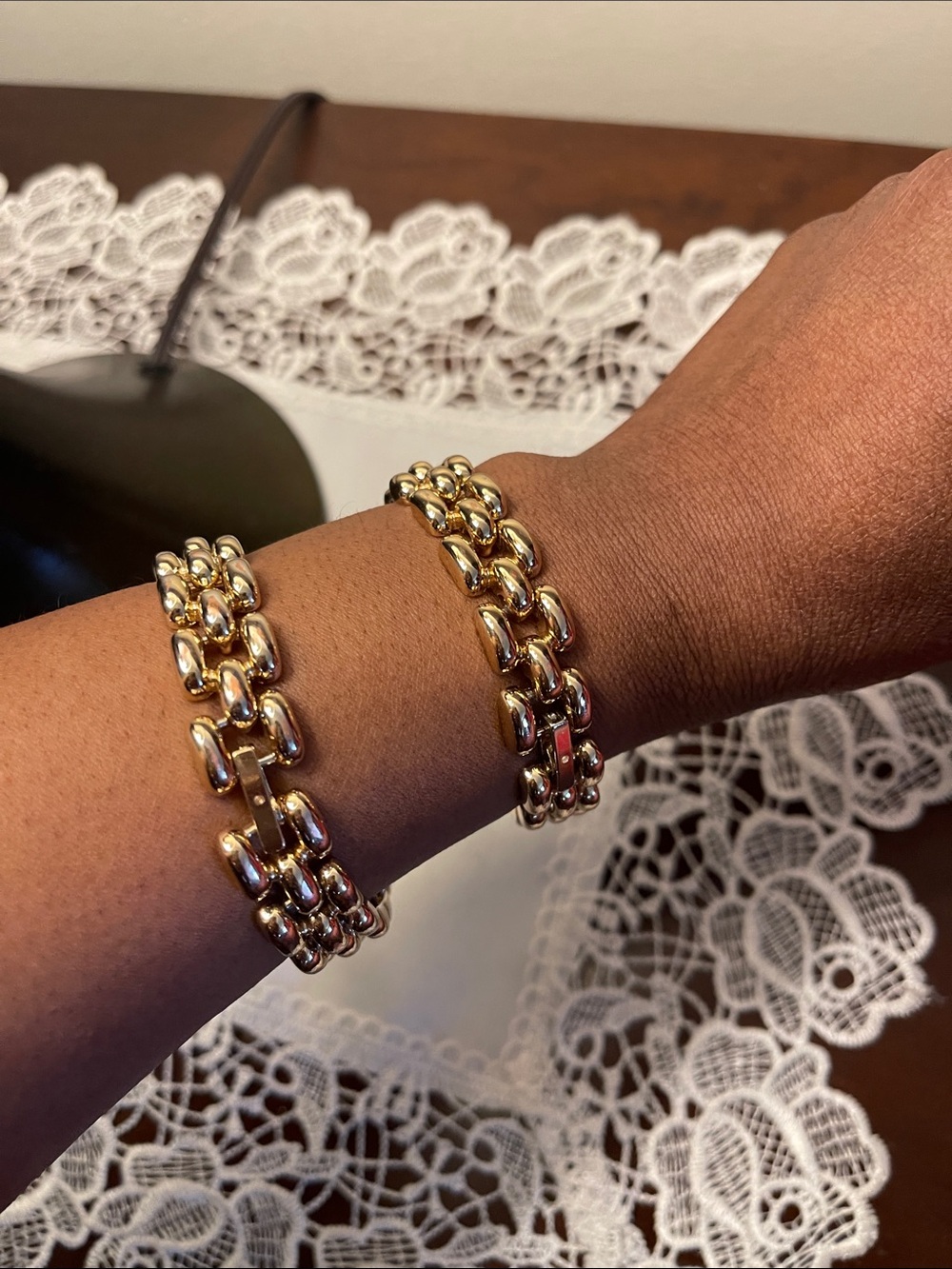 Gold Chain Link Women's Bracelet - Classic Elegance